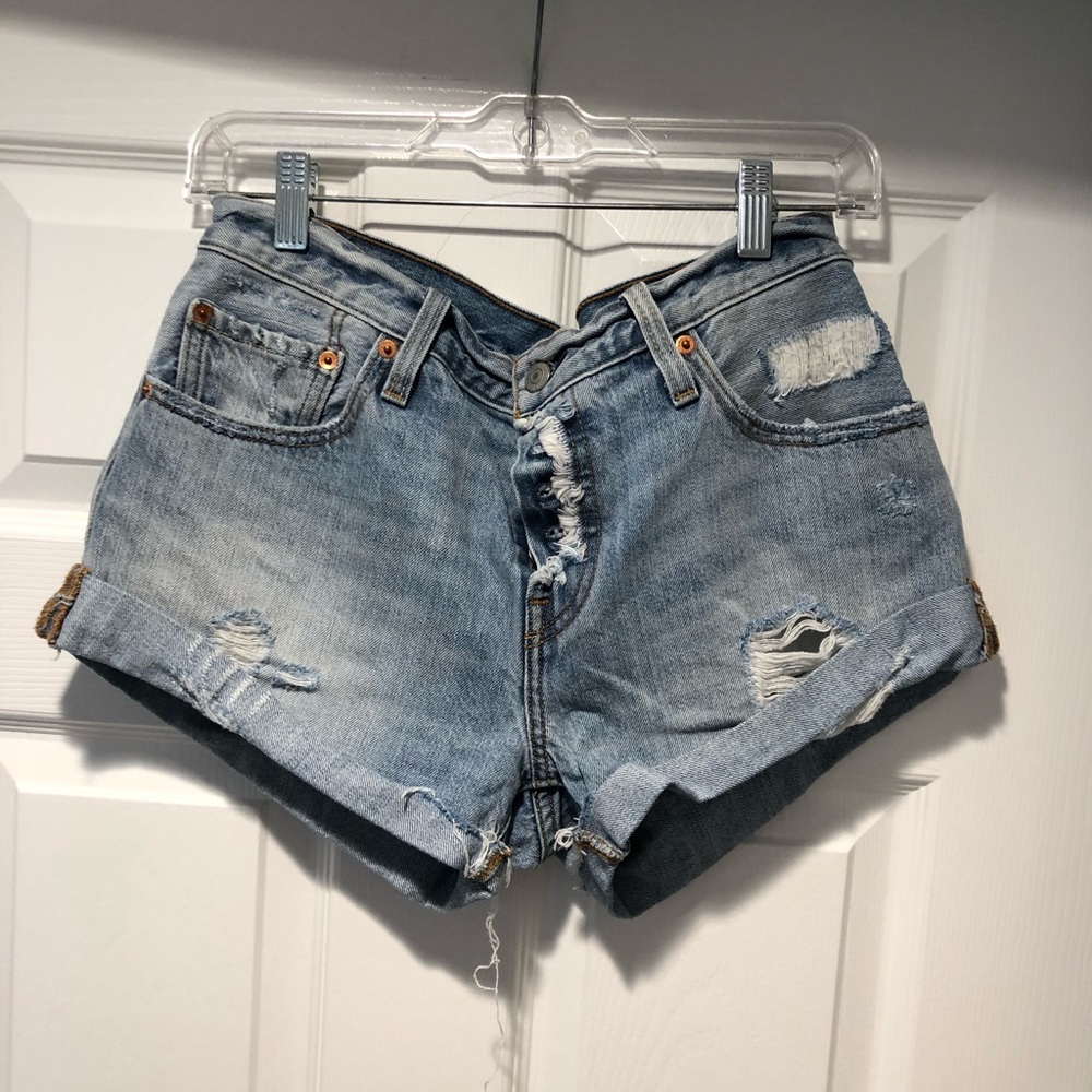 Distressed Levi denim shorts